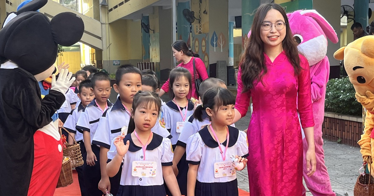 10 khoản thu và mức thu dự kiến cho năm học mới ở trường công lập TP.HCM