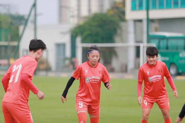 Huỳnh Như dè chừng Indonesia, HLV Mai Đức Chung báo tin cực vui: 'Thanh Nhã...'- Ảnh 3.