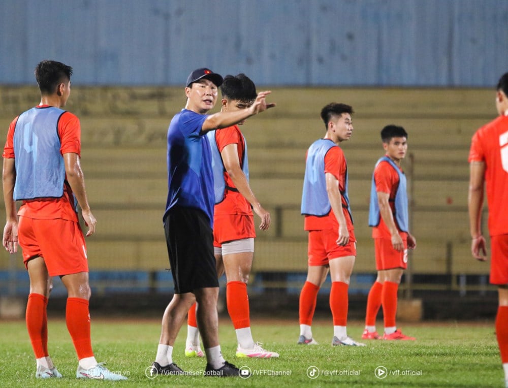 Tuyển thủ U23 Việt Nam quyết tâm cùng đội nhà vô địch giải Đông Nam Á  - ảnh 2
