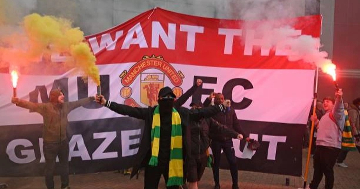 Cổ động viên Man Utd bị bắt nhiều nhất ở mùa giải 2024-25