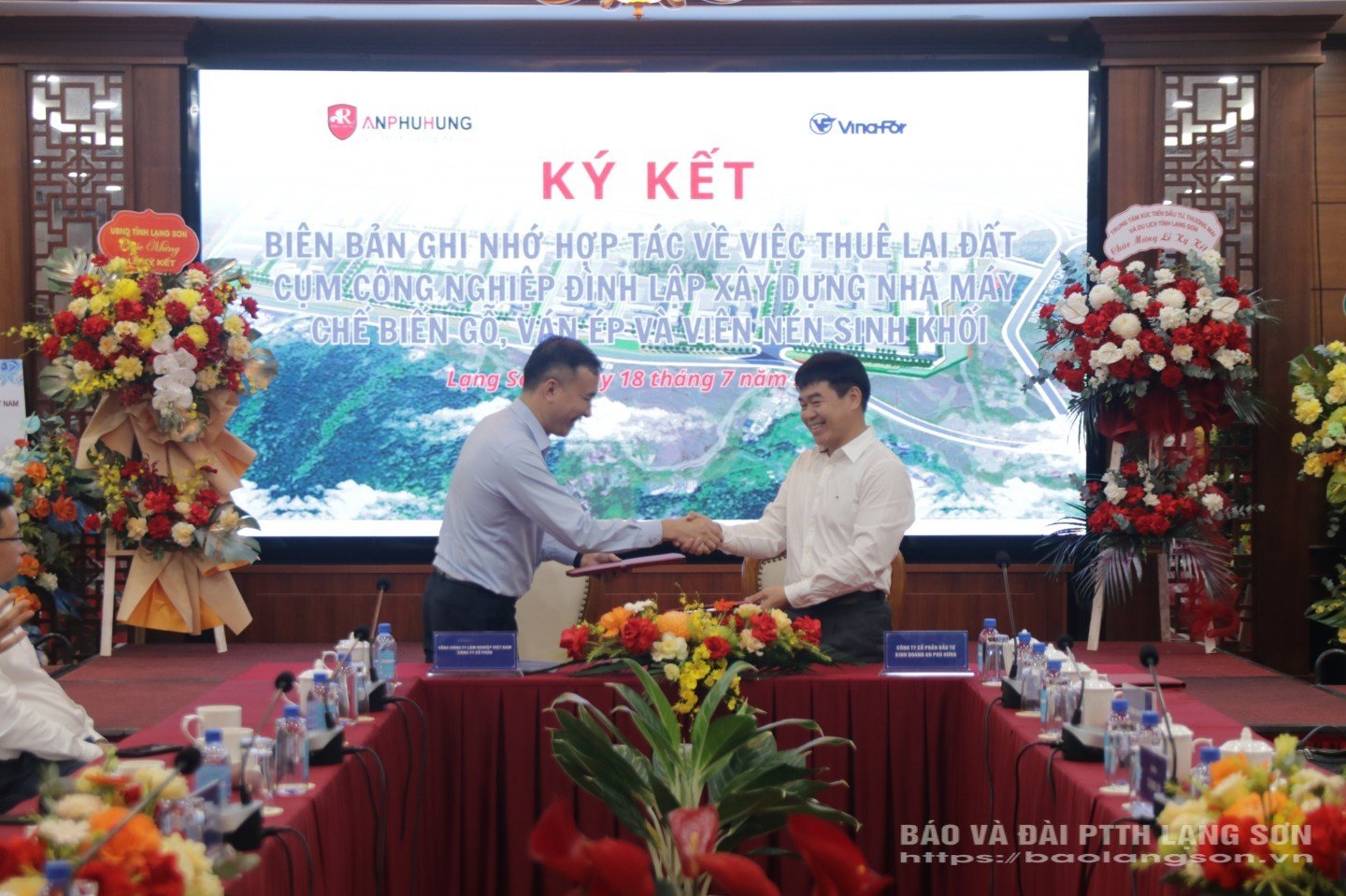 Đại diện nhà đầu tư