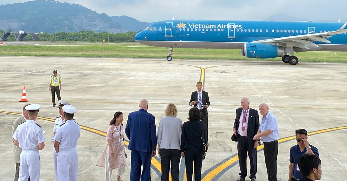 Sân bay Đà Nẵng làm thủ tục với VNeID cho khách nội địa bay Vietnam Airlines, Vietjet