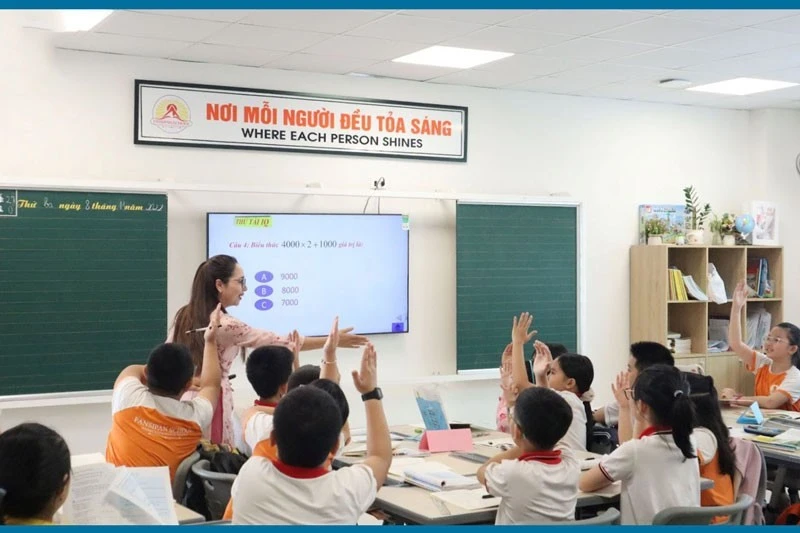 Quy định xét chuyển từ giáo viên THCS hạng III cũ sang hạng III mới?