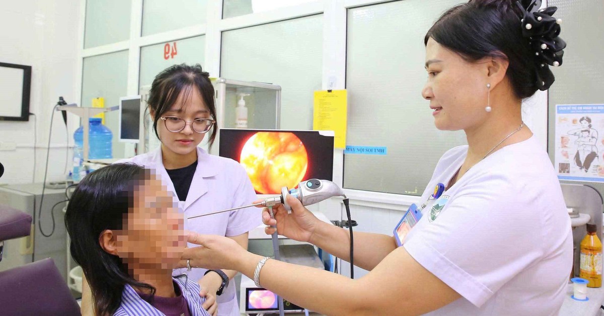 Hãi hùng phát hiện 7 con giòi trong hốc mũi của nữ bệnh nhân 60 tuổi