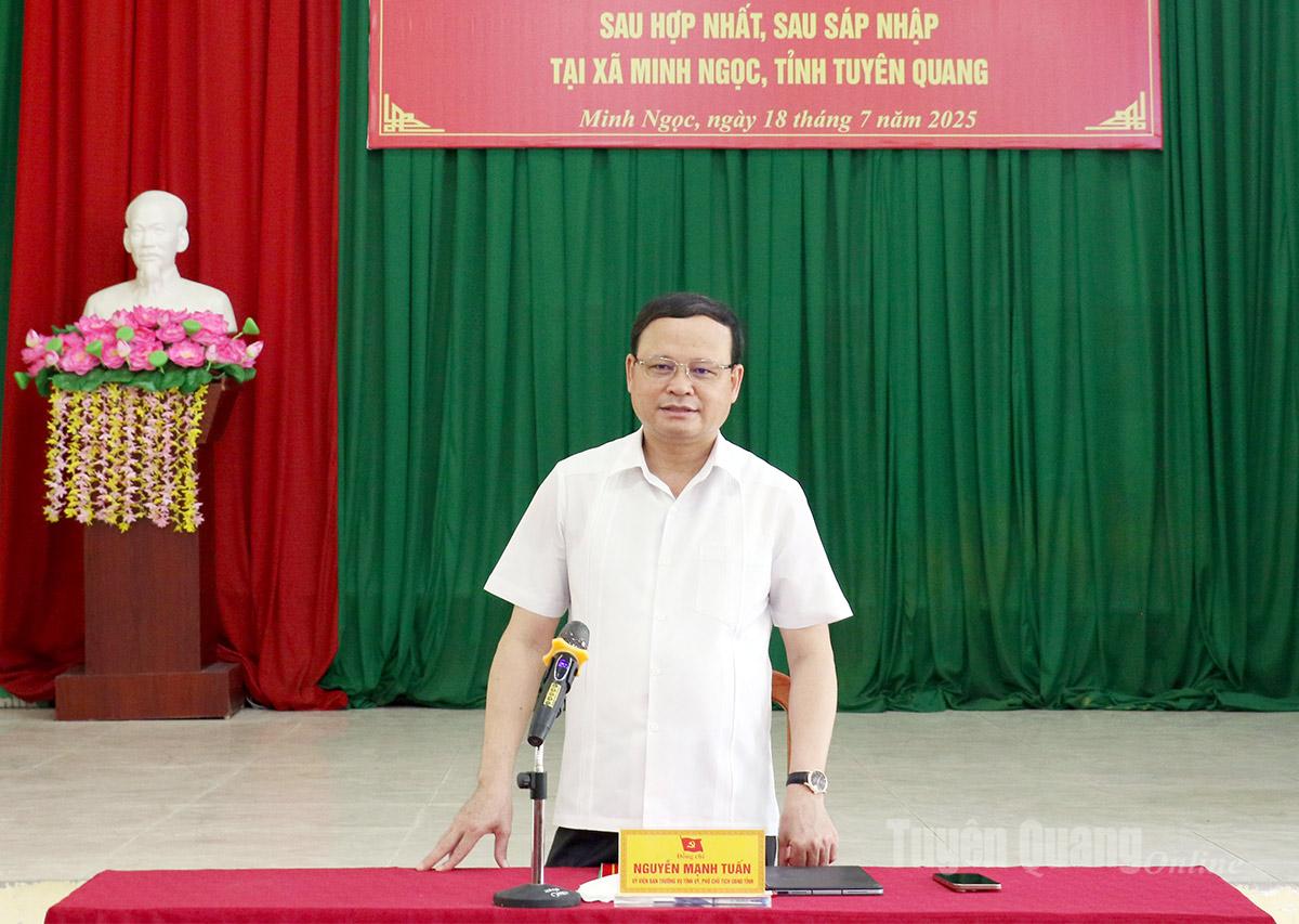 Đồng chí Nguyễn Mạnh Tuấn, Ủy viên Ban Thường Vụ Tỉnh ủy, Phó Chủ tịch UBND tỉnh phát biểu tại buổi làm việc. Ảnh: Hoàng Tuyến
