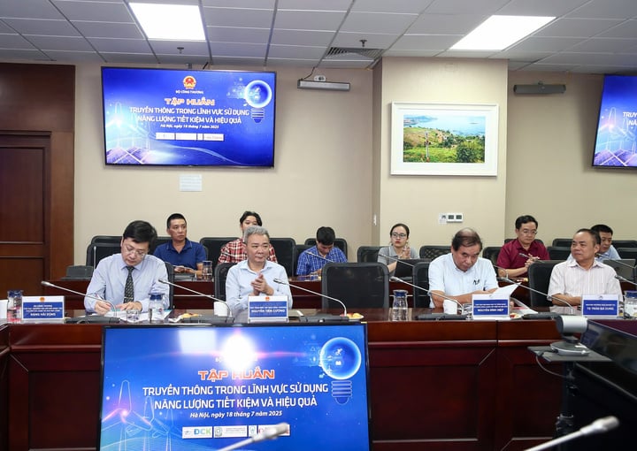 Các đại biểu tham dự hội nghị. Ảnh: Nam Nguyễn