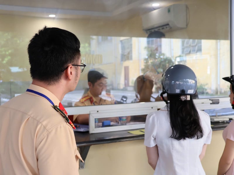 Giải quyết dứt điểm các trường hợp tồn đọng về sát hạch, cấp đổi giấy phép lái xe trước ngày 30/7 -2