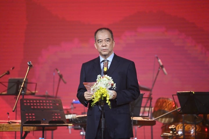 Ông Hoàng Trí Hằng, Phó Cục trưởng Cục Phát thanh - Truyền hình Quảng Tây.