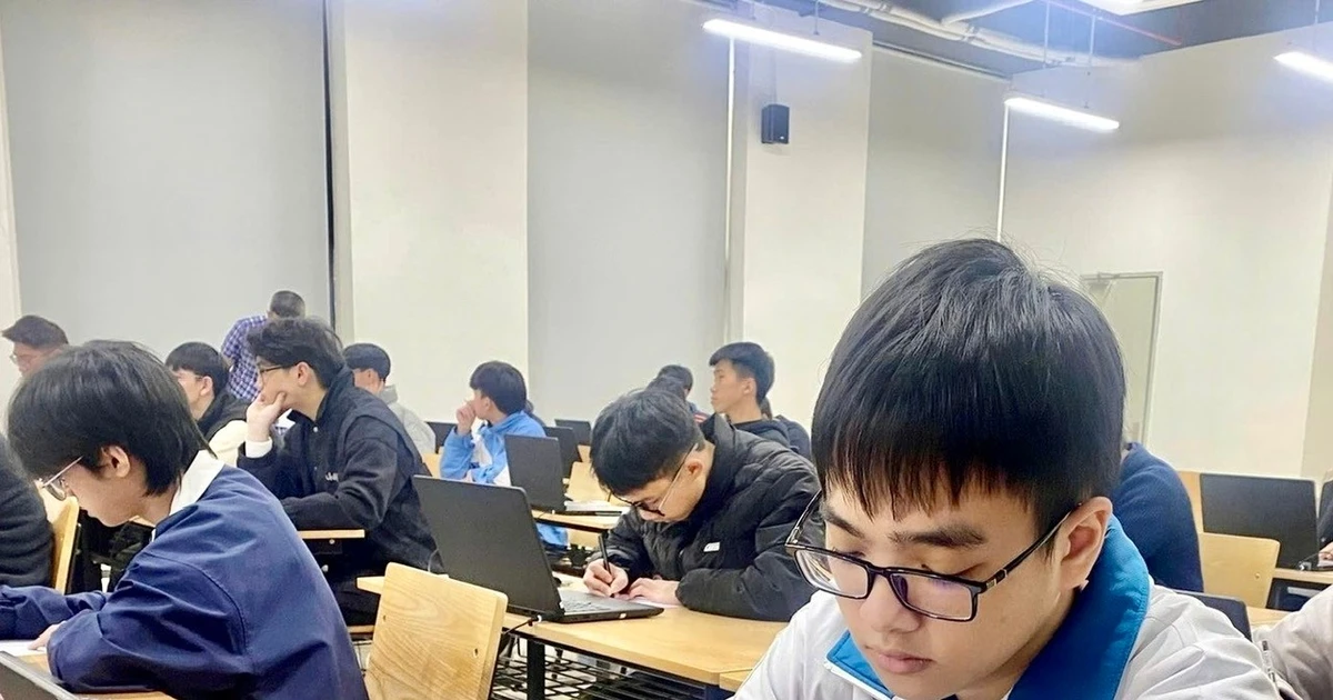 Đại học Bách khoa Hà Nội quy đổi điểm chuẩn tuyển sinh ra sao?