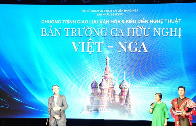 dai-su-viet-tai-nga-resize.jpg