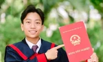Nam sinh đạt điểm 10 tiếng Anh tốt nghiệp THPT: 'Không có con đường tắt'