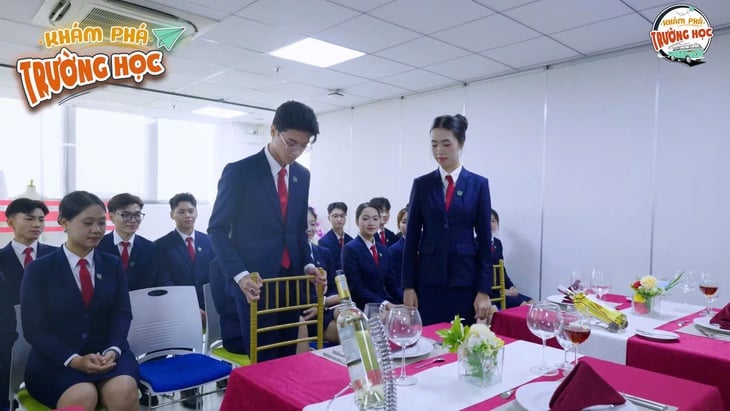 khám phá trường học - Ảnh 2.