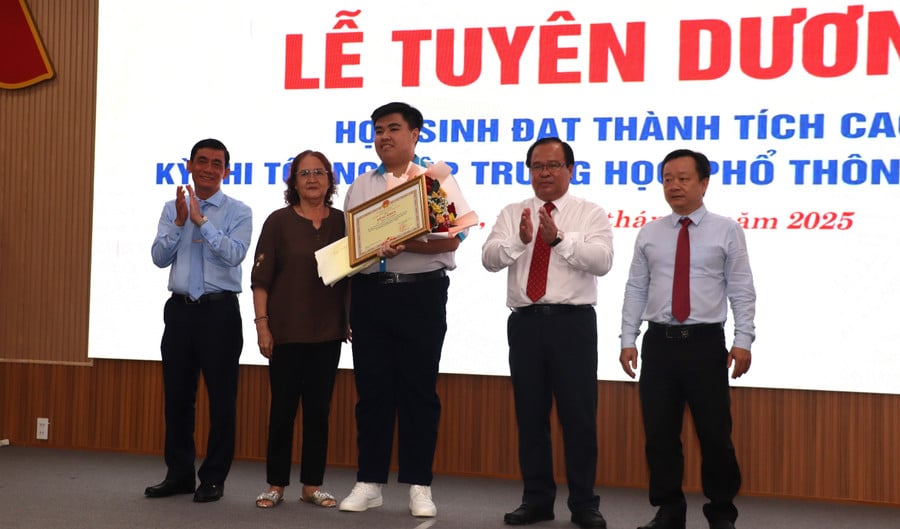 tuyen-duong-6.jpg
