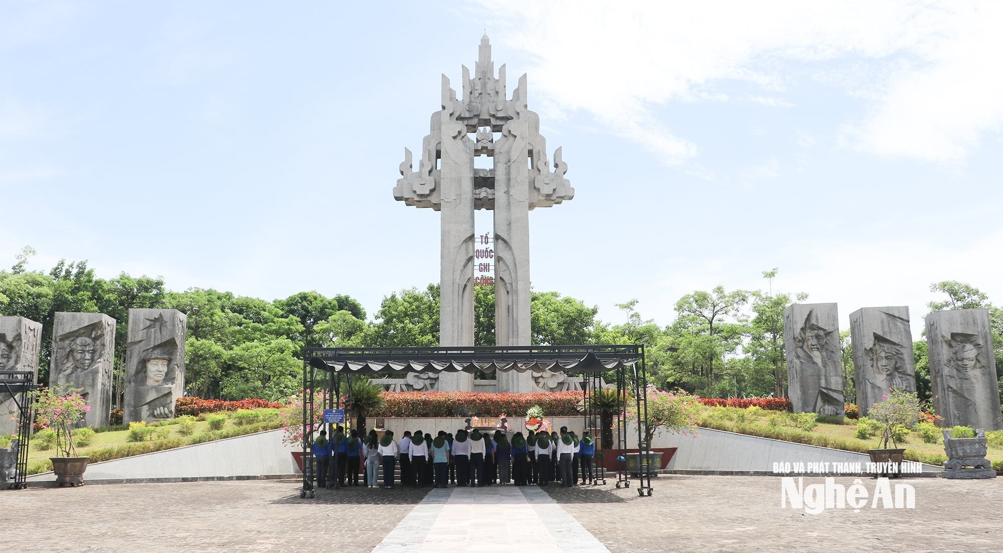 ទីបញ្ចុះសព Vinh Linh