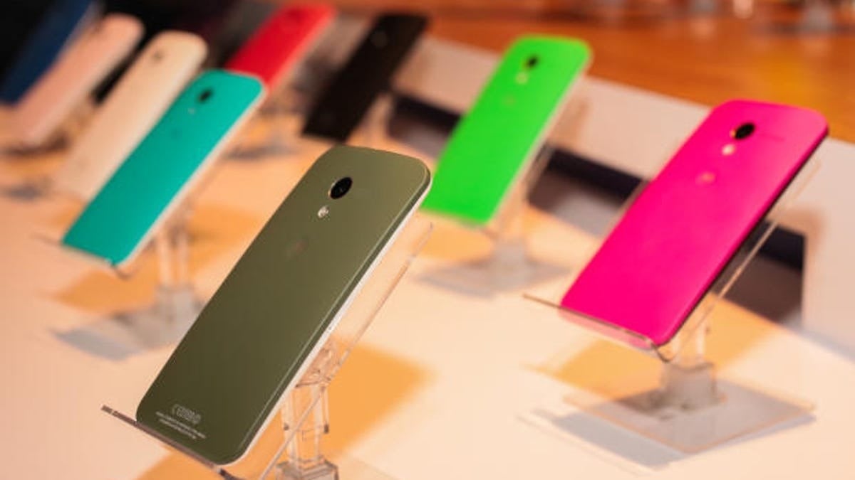 Motorola san xuat smartphone,  Apple san xuat iPhone,  san xuat tai My,  thue quan Donald Trump anh 3