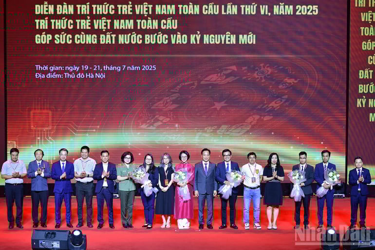 ndo_br_miu-4049.jpg