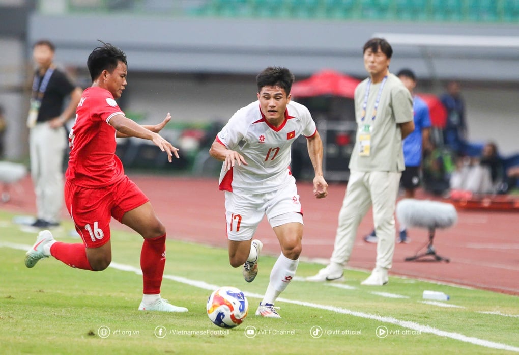U23 Việt Nam thắng đậm, HLV Kim Sang Sik chưa quan tâm đối thủ ở bán kết - 2