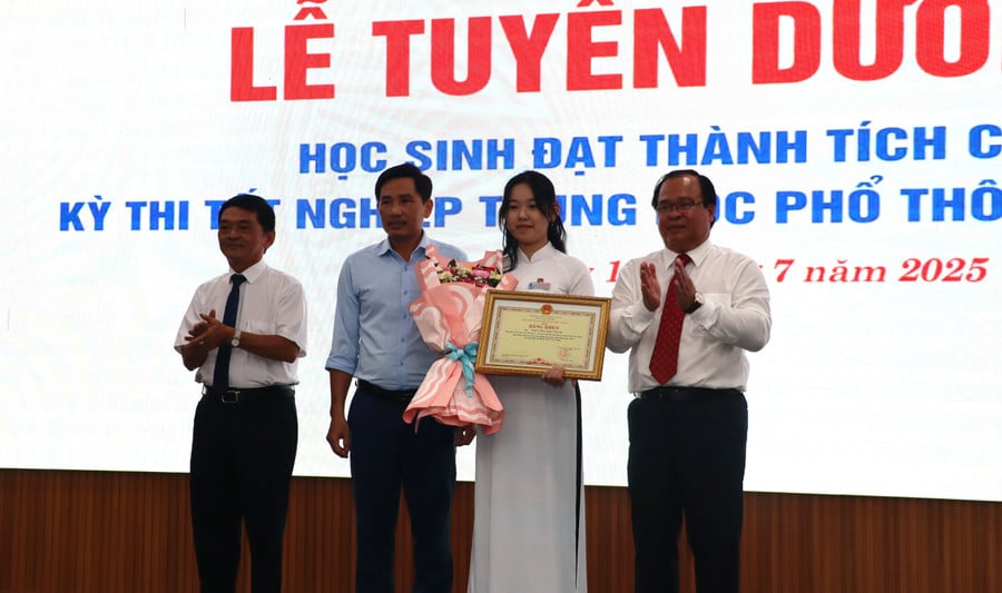tuyen-duong-2.jpg