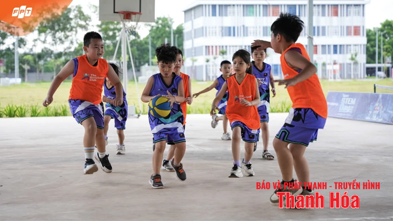 Môi trường học bán trú tại FPT School Thanh Hóa giúp cha mẹ an tâm, con phát triển toàn diện