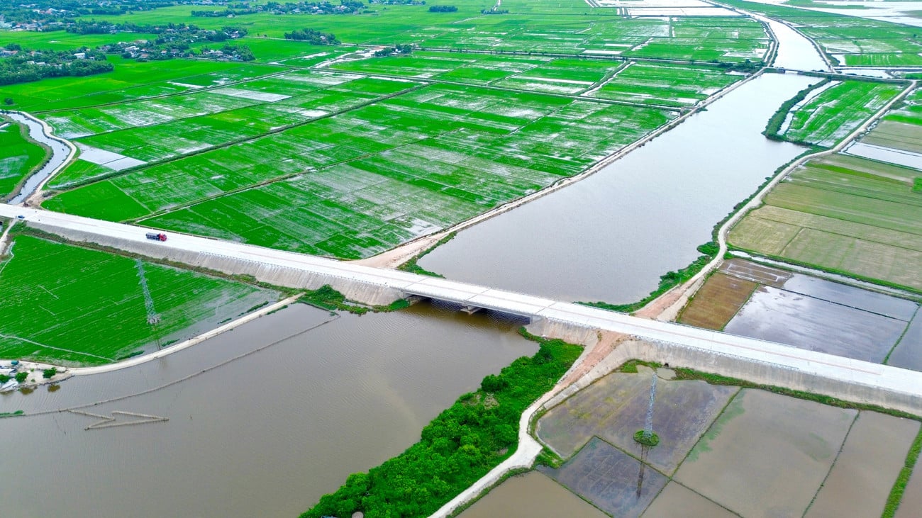 7-duong-cuu-nan-phong-dien.jpg