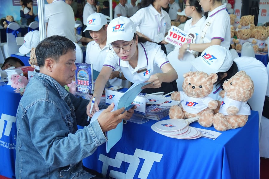 ngo00072.jpg