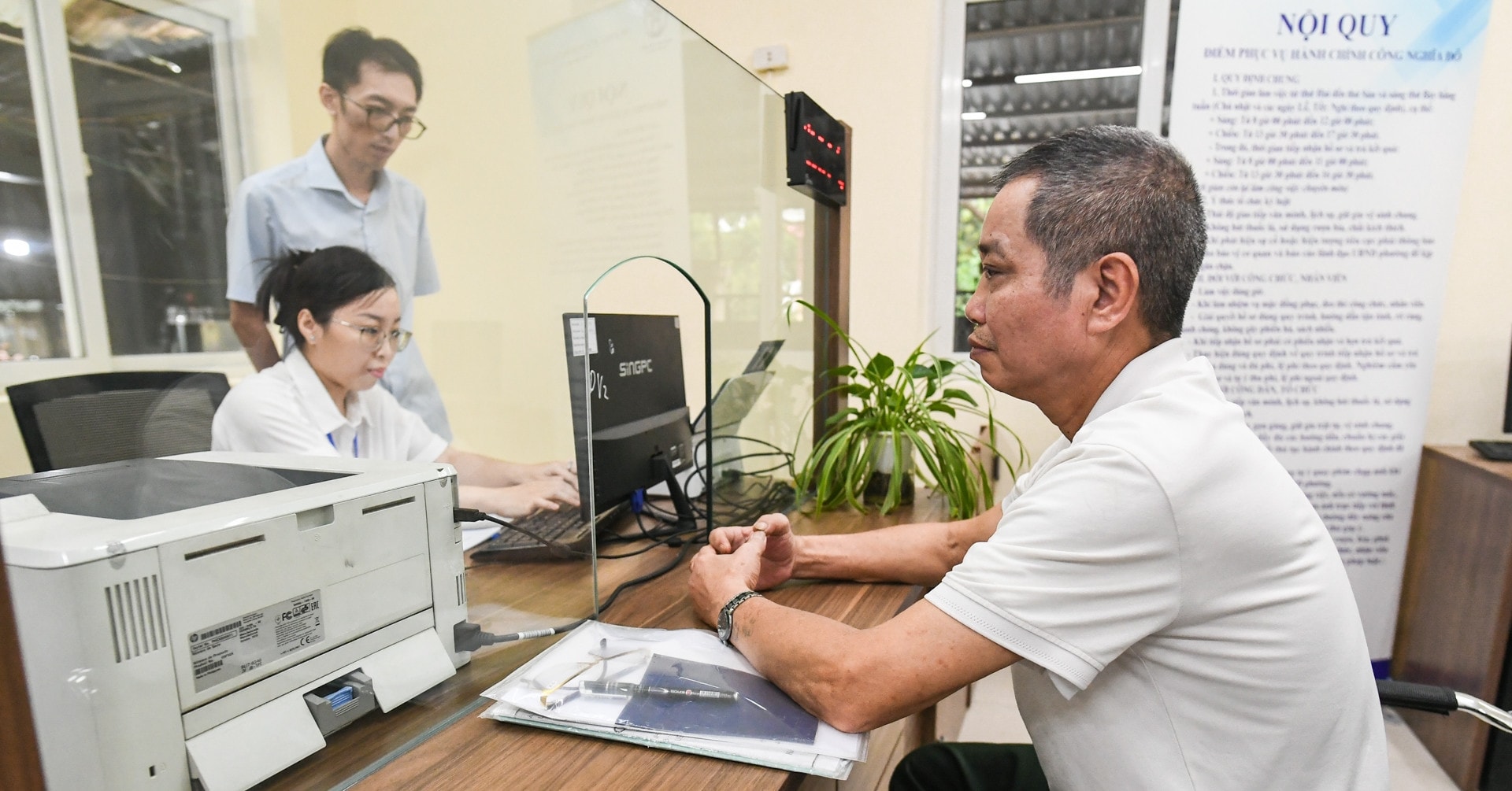Đã nhận chế độ theo Nghị định 178, được bầu làm bí thư chi bộ có phải trả lại tiền?