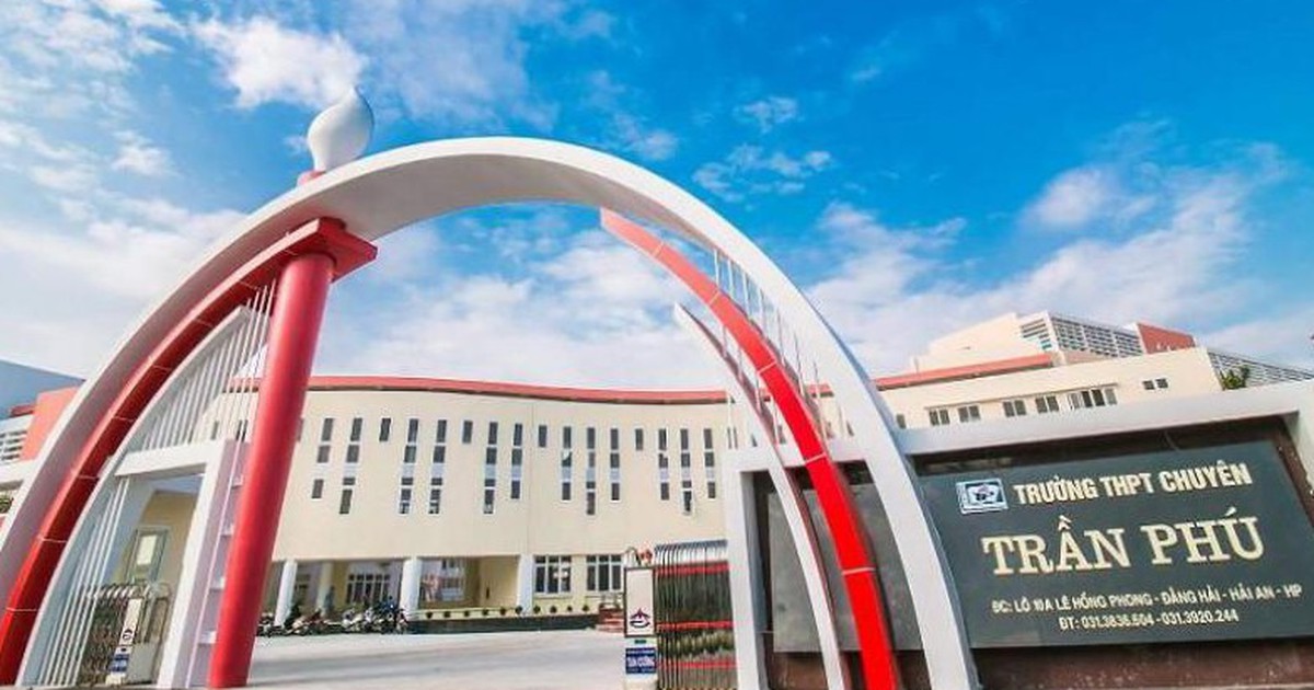 Học sinh bị 'rút trúng tuyển' khi đã nhập học trường chuyên