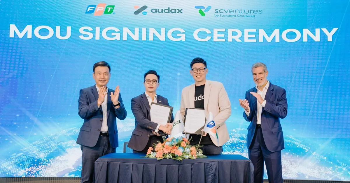 FPT và công ty do Standard Chartered đầu tư ký hợp tác quy mô 100 triệu USD trong 3 năm