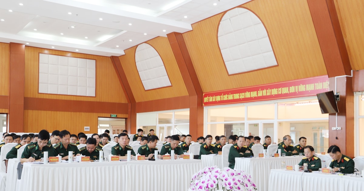 បញ្ជាការដ្ឋានយោធាខេត្ត Lam Dong កសាងផែនការប្រយុទ្ធការពារ