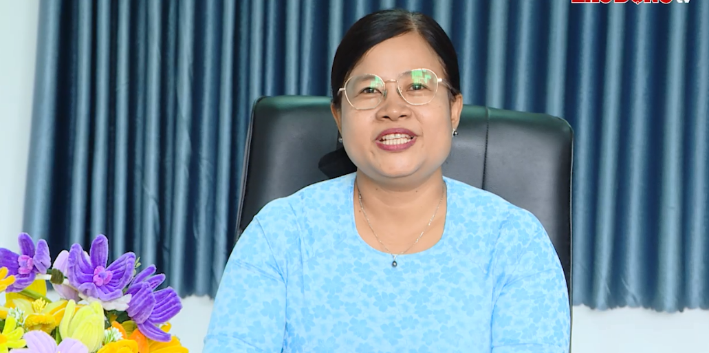 Nữ tiến sĩ Khmer lặng lẽ giữ từng điệu múa, câu hát, thanh âm ngôn ngữ quê hương