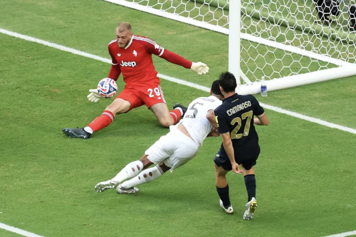 Thắng nhẹ nhàng Juventus, Real Madrid giành vé tứ kết FIFA Club World Cup- Ảnh 2.