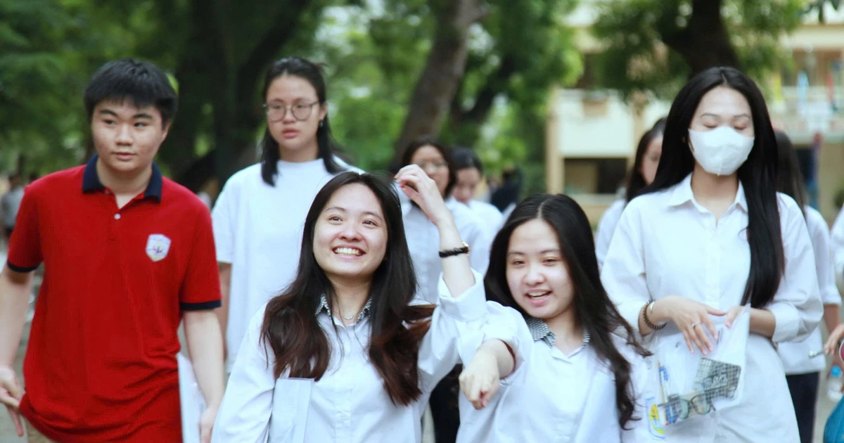 Đề thi tốt nghiệp THPT năm 2025: Mở ra khởi đầu mới