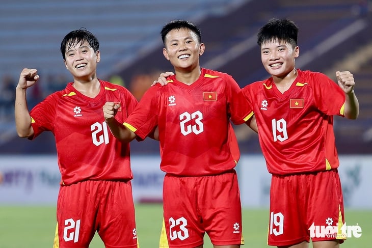 tuyển nữ Việt Nam - Ảnh 1.
