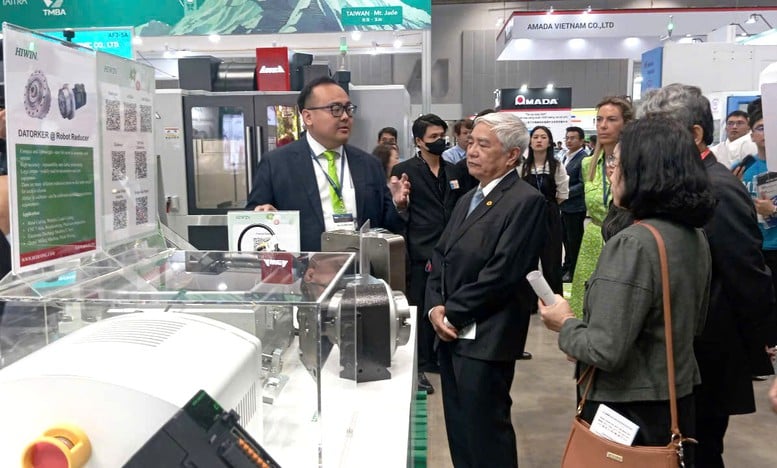 Tạo cầu nối giúp các DN Việt kết nối với mạng lưới sản xuất toàn cầu- Ảnh 1.