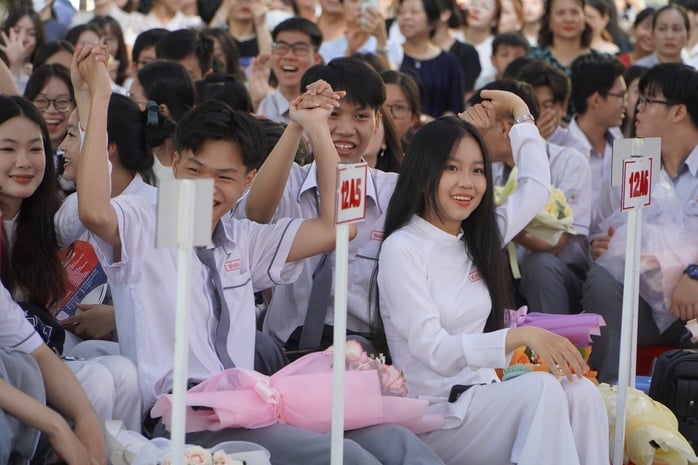 Quy mô ngành GD-ĐT TP HCM lớn thế nào sau hợp nhất?- Ảnh 1.