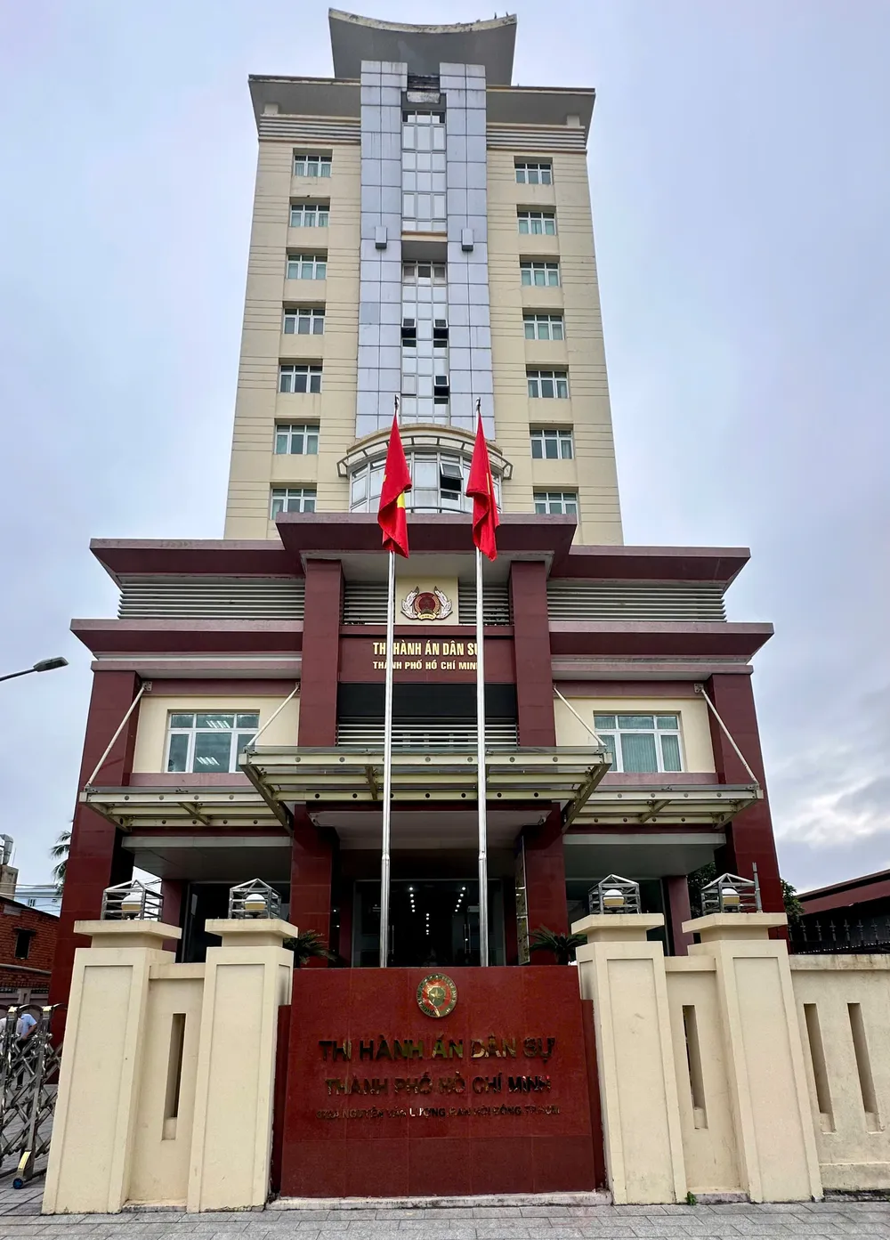 thong-tin-lien-he-thi-hanh-an-dan-su-tp-hcm-va-phong-thads-19-khu-vuc-1-7007-95.jpg.jpeg