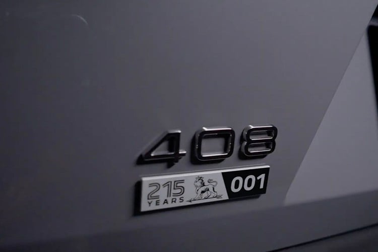 2-4261.jpg