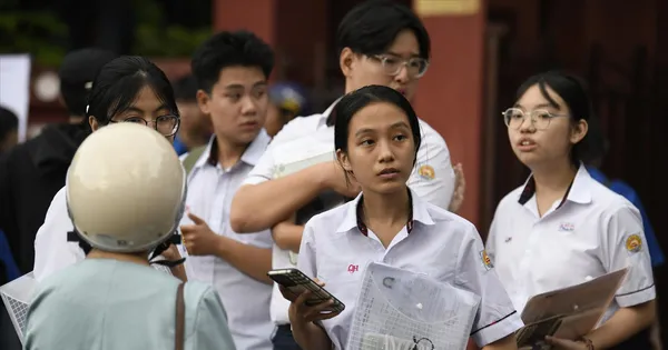 'Difficult exam questions' heat up forums: Exam question making process needs to be professionalized