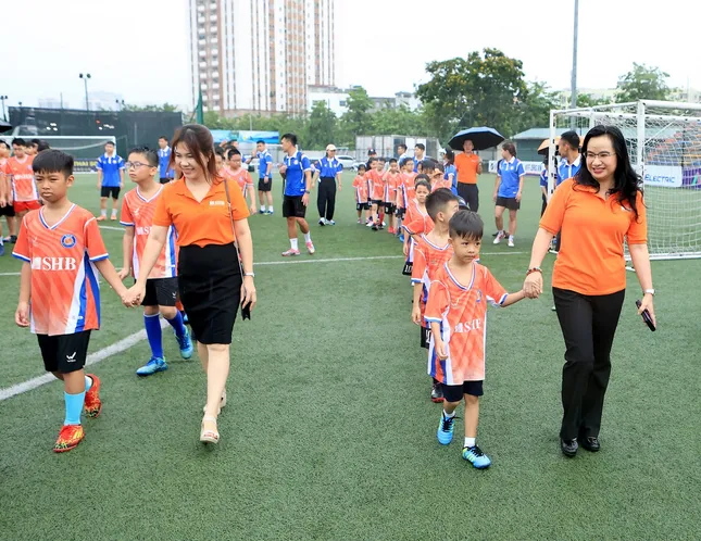 SHB FC Academy - Món quà ý nghĩa cho thiếu nhi ảnh 1