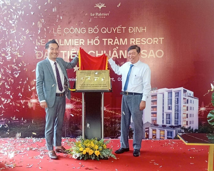 Le Palmier Hồ Tràm Resort đạt tiêu chuẩn 4 sao quốc gia - Ảnh 1.