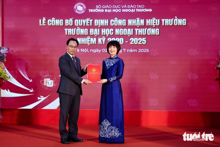 Trường đại học Ngoại thương có tân hiệu trưởng - Ảnh 2.