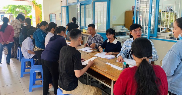 TP HCM: Trung tâm GDNN-GDTX chật vật tuyển sinh