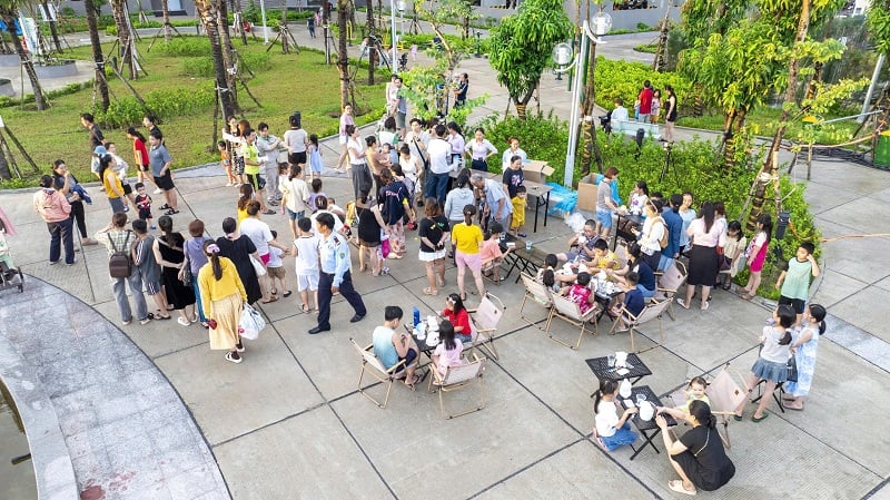 Hoạt động trò chơi miễn phí cho trẻ em được chủ đầu tư, ban quản lý phối hợp tổ chức nhân ngày Gia đình Việt Nam 28/6 vừa qua.
