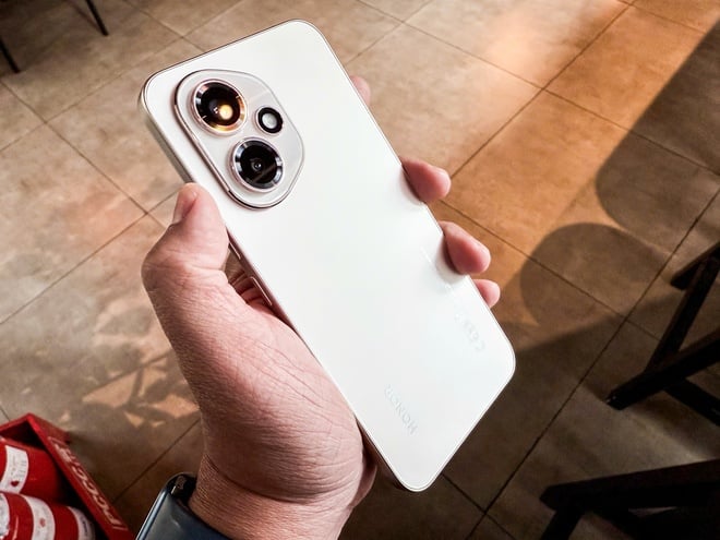 Trải nghiệm Honor 400: smartphone tầm trung tích hợp AI mạnh mẽ - Ảnh 3.