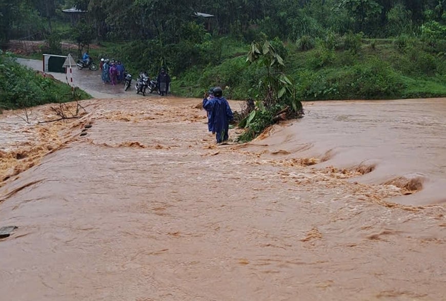 En julio de 2025, las regiones Norte y Centro-Norte tendrán más lluvia que cualquier otro año. Foto ilustrativa: VNA