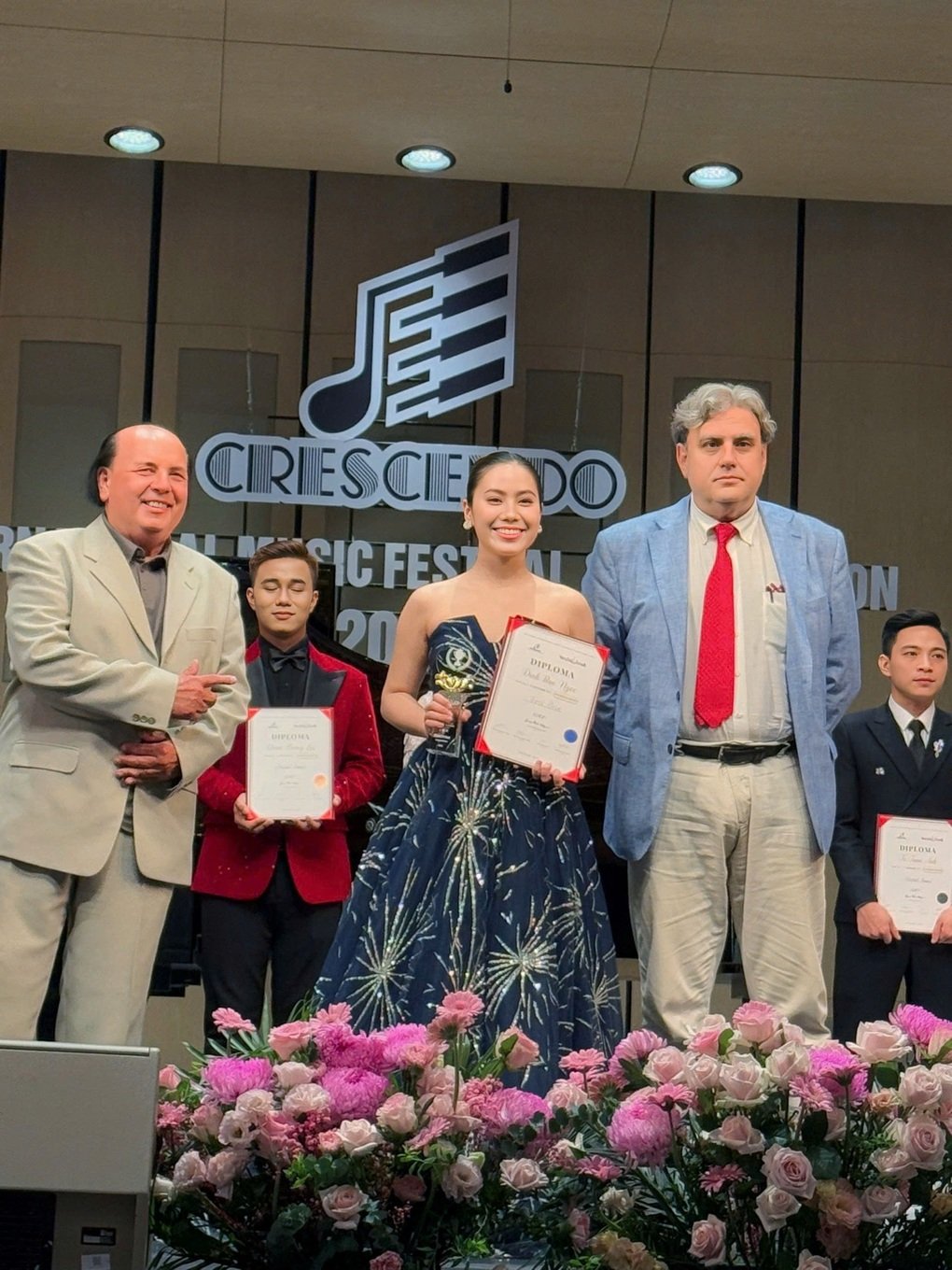 Cậu bé 13 tuổi hát opera đoạt Giải nhất tại cuộc thi Crescendo 2025 - 2