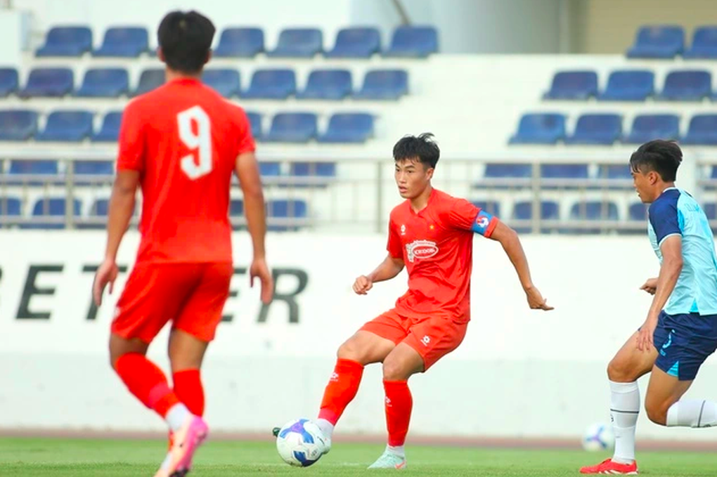Cầu thủ Việt kiều ghi bàn, U23 Việt Nam thắng đậm U23 Đài Loan - 2