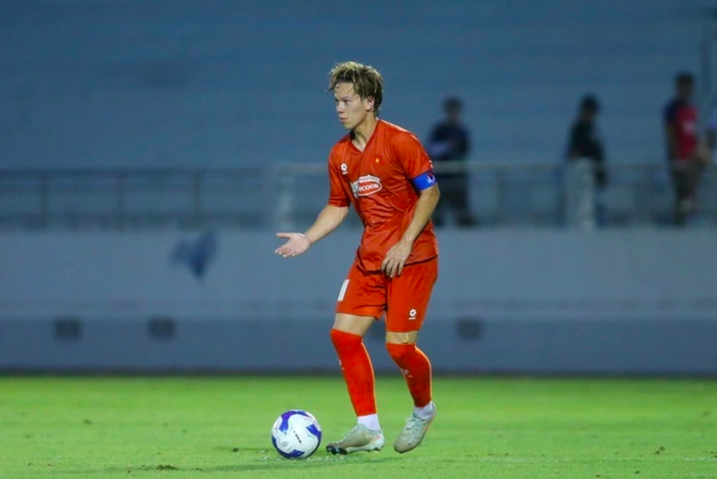 Cầu thủ Việt kiều ghi bàn, U23 Việt Nam thắng đậm U23 Đài Loan - 1