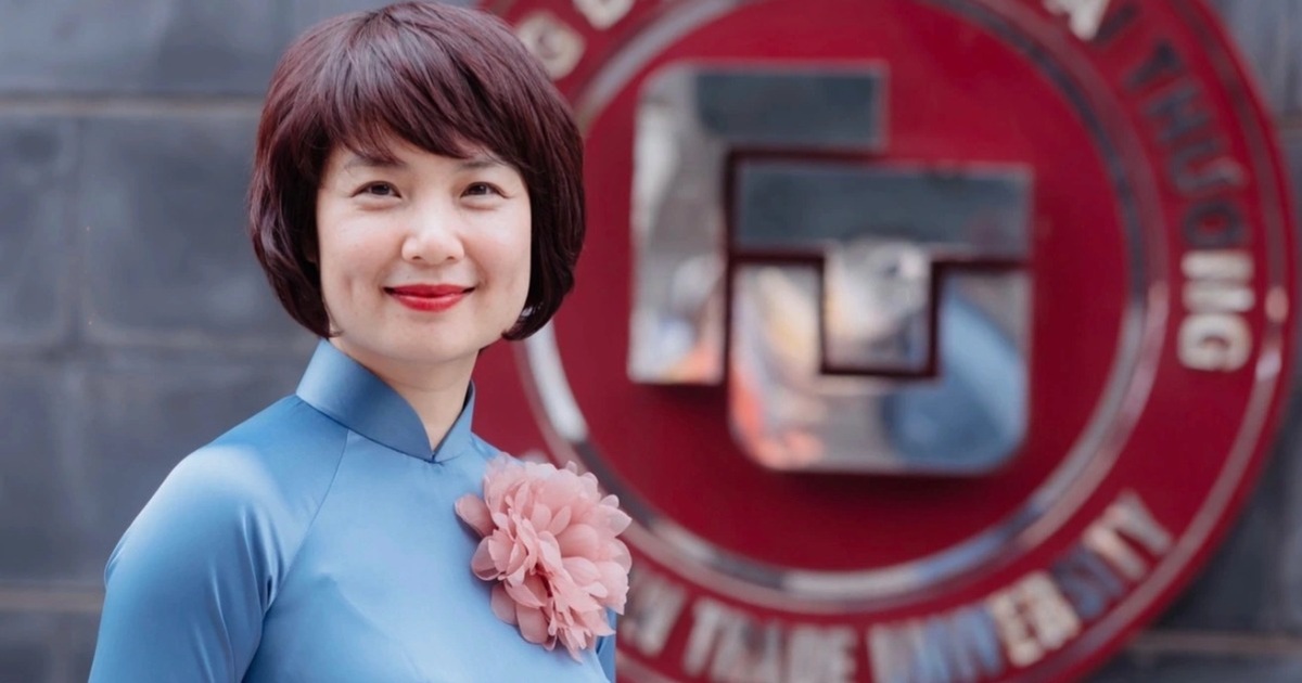 Sau 20 năm, Trường ĐH Ngoại thương có hiệu trưởng là nữ