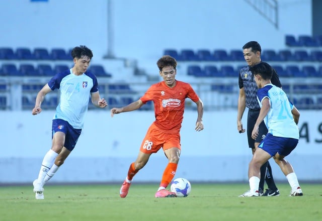 U.23 Việt Nam thắng tưng bừng Đài Loan, Việt kiều Viktor Lê lập công- Ảnh 4.